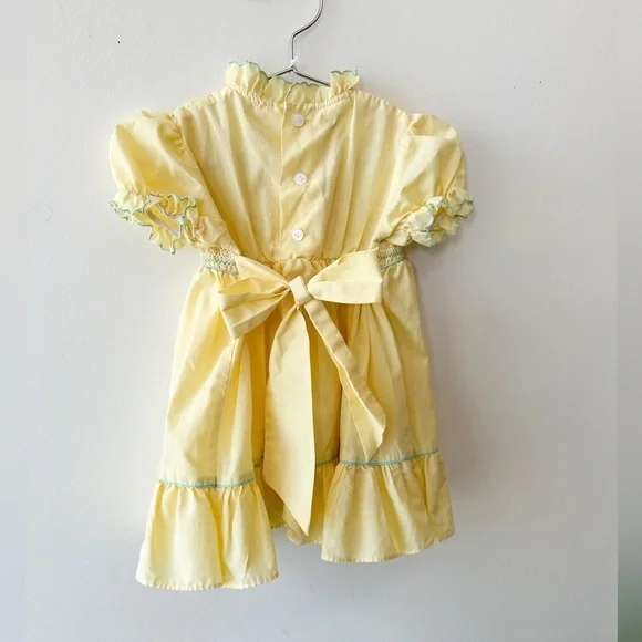Vintage - Smocked Dress - Short Puff Sleeves - Yellow - Size 2T - Picture 3 of 9